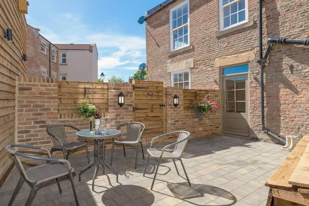Ferienwohnung The Collingwood Morpeth Exterior foto